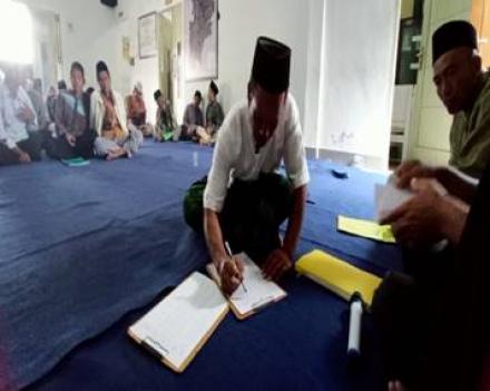 Pembagian Insentif Marbot Masjid se Desa Montong G
